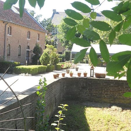 Chateau Holtum Hotel Born Екстериор снимка