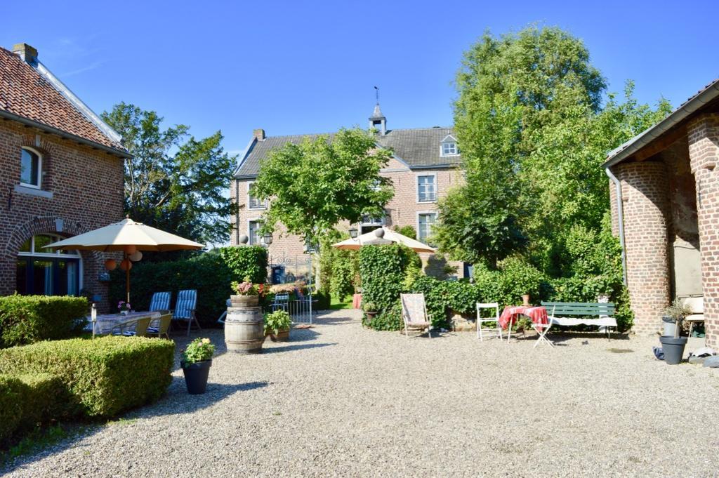 Chateau Holtum Hotel Born Екстериор снимка